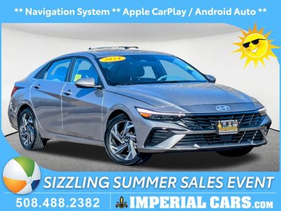 Used 2024 Hyundai Elantra SEL w/ Convenience Package