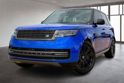 New 2025 Land Rover Range Rover SE