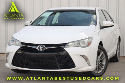 Used 2016 Toyota Camry SE