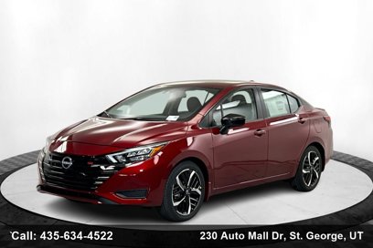 New 2025 Nissan Versa SR w/ Trunk Package