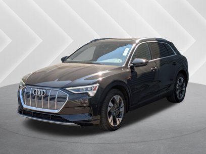 Used 2021 Audi e-tron Premium Plus w/ Premium Plus Package