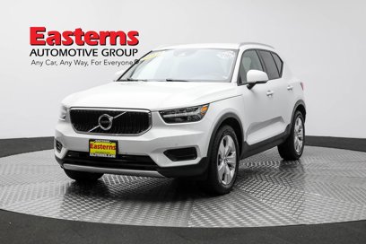 Used 2020 Volvo XC40 T5 Momentum