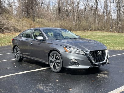 Used 2022 Nissan Altima 2.5 SV