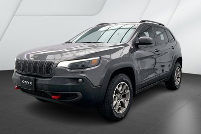 Used 2020 Jeep Cherokee Trailhawk w/ Cold Weather Group