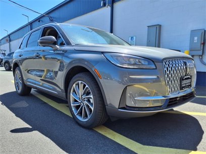 New 2025 Lincoln Corsair AWD w/ Equipment Group 101A