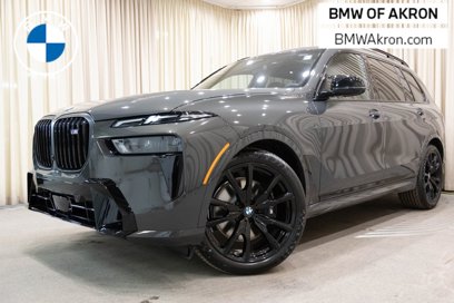 New 2025 BMW X7 M60i