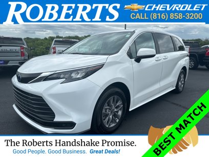 Used 2025 Toyota Sienna LE