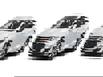 Used 2025 Chevrolet Malibu LT