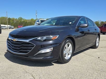 Used 2022 Chevrolet Malibu LS w/ Driver Confidence Package II