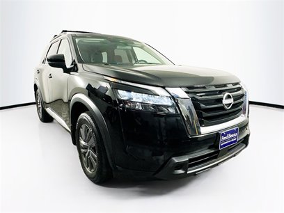 Certified 2023 Nissan Pathfinder SV w/ Lighting Package (N92)