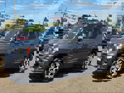 Used 2020 Jeep Renegade Limited w/ UConnect 8.4 Nav Group