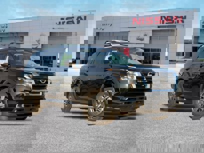 New 2025 Nissan Pathfinder SV