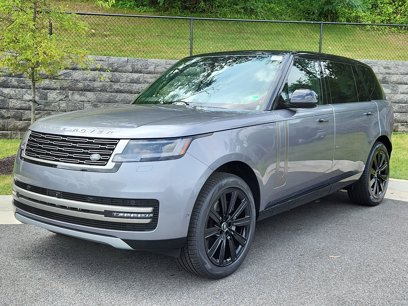 New 2025 Land Rover Range Rover Long Wheelbase SE