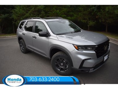 New 2025 Honda Pilot TrailSport