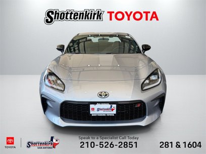 New 2025 Toyota GR86 Premium