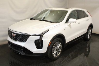 New 2025 Cadillac XT4 Premium Luxury w/ Cold Weather Package