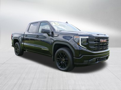 New 2025 GMC Sierra 1500 Pro w/ Graphite Edition