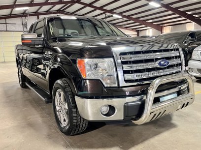 Used 2014 Ford F150 Lariat w/ Lariat Chrome Package