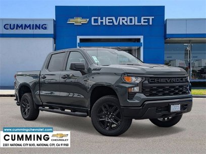 New 2025 Chevrolet Silverado 1500 Custom Trail Boss w/ Turbomax Blackout Package