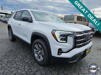 Used 2025 GMC Terrain Elevation