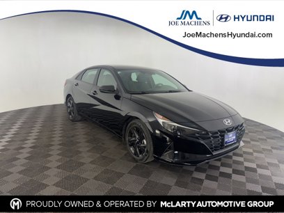 Used 2023 Hyundai Elantra SEL w/ Cargo Package