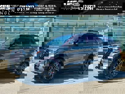 New 2025 Ford Explorer ST-Line w/ Premium Package