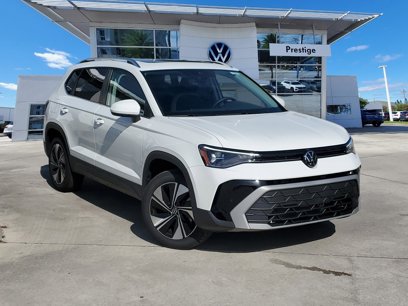 New 2025 Volkswagen Taos SE