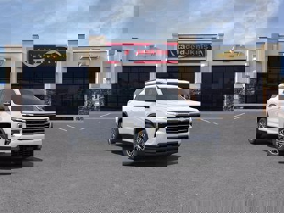 New 2025 Chevrolet Traverse LT w/ Driver Confidence Package