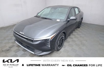 New 2025 Kia K4 EX