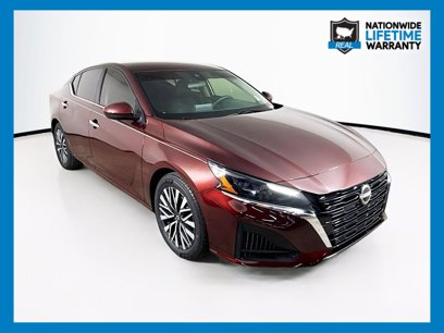 Used 2023 Nissan Altima 2.5 SV