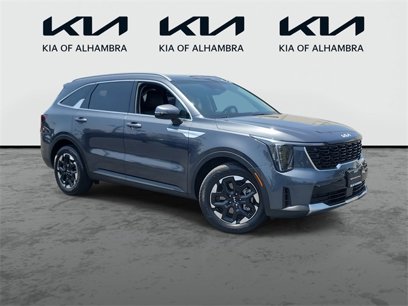 Certified 2024 Kia Sorento S w/ Panoramic Sunroof Package