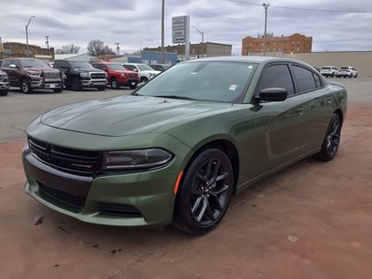 Used 2021 Dodge Charger SXT w/ Blacktop Package