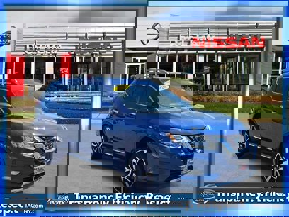 Used 2020 Nissan Rogue SL w/ Premium Package