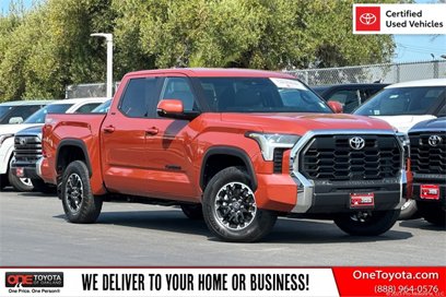 Certified 2025 Toyota Tundra SR5