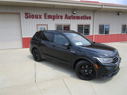 Used 2023 Volkswagen Tiguan SE R-Line