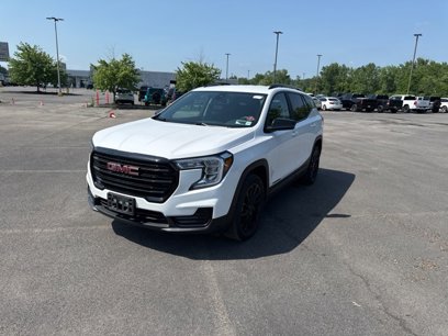 Used 2023 GMC Terrain SLE w/ Driver Convenience Package