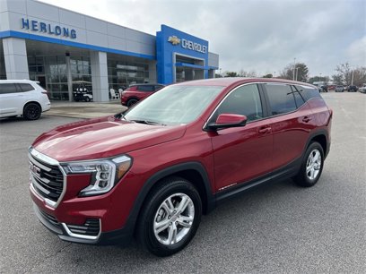 Used 2024 GMC Terrain SLE