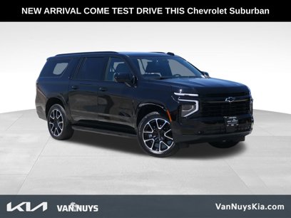 Used 2025 Chevrolet Suburban RST