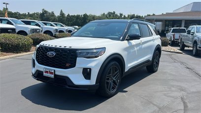 New 2025 Ford Explorer ST w/ Sun And Sound Package