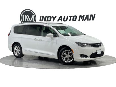 Used 2018 Chrysler Pacifica Touring-L Plus