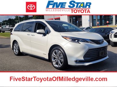 Used 2021 Toyota Sienna Platinum