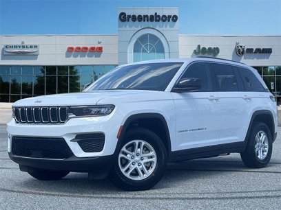 Used 2024 Jeep Grand Cherokee Laredo w/ Trailer Tow Package