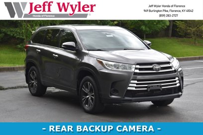 Used 2018 Toyota Highlander LE