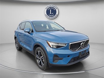Used 2024 Volvo XC40 B5 Core