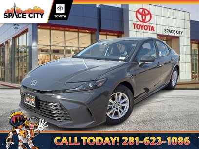 New 2025 Toyota Camry LE