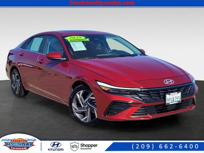 Certified 2025 Hyundai Elantra SEL w/ Cargo Package