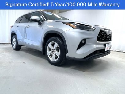 Used 2022 Toyota Highlander LE
