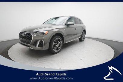 New 2025 Audi Q5 e Premium Plus
