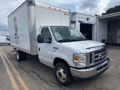 Used 2019 Ford E-350 and Econoline 350 Super Duty w/ Power Windows & Locks Group