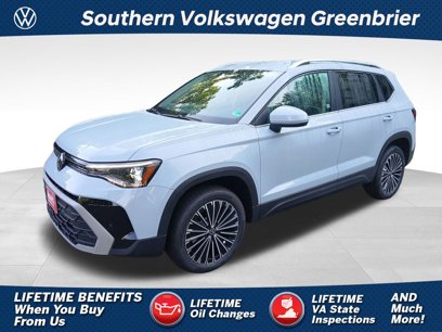 New 2025 Volkswagen Taos SE